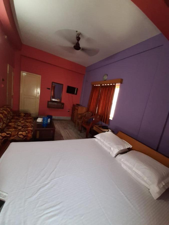 Hotel Marine Blue !! Beach Distance 50 Mts !! ดีกา ภายนอก รูปภาพ