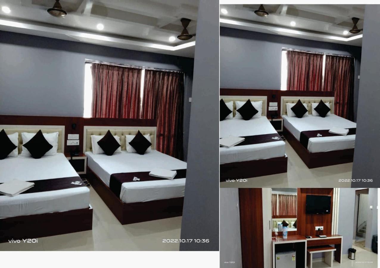 Hotel Marine Blue !! Beach Distance 50 Mts !! ดีกา ภายนอก รูปภาพ